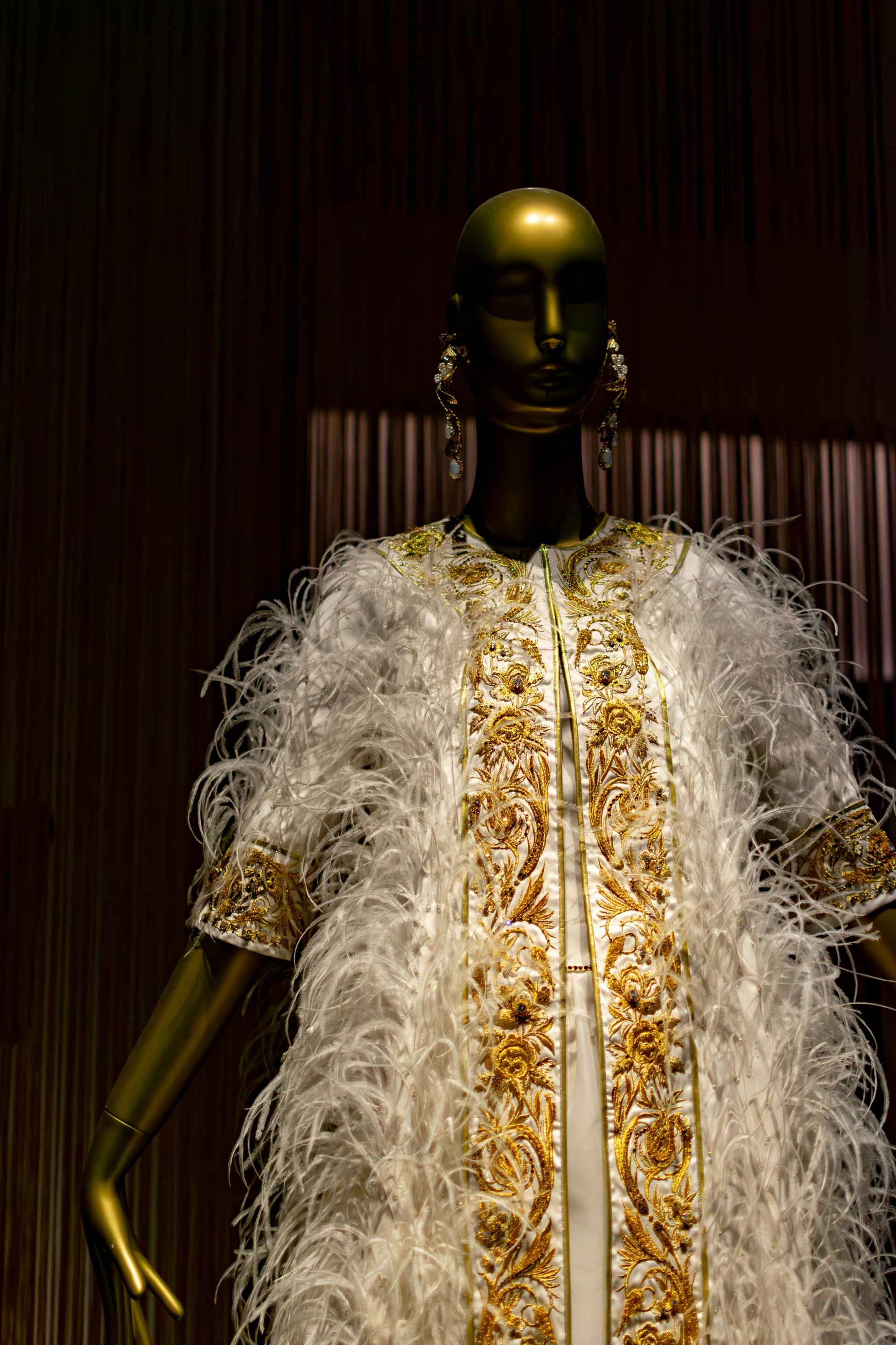 The Quiet Build of a Schiaparelli Couture Look